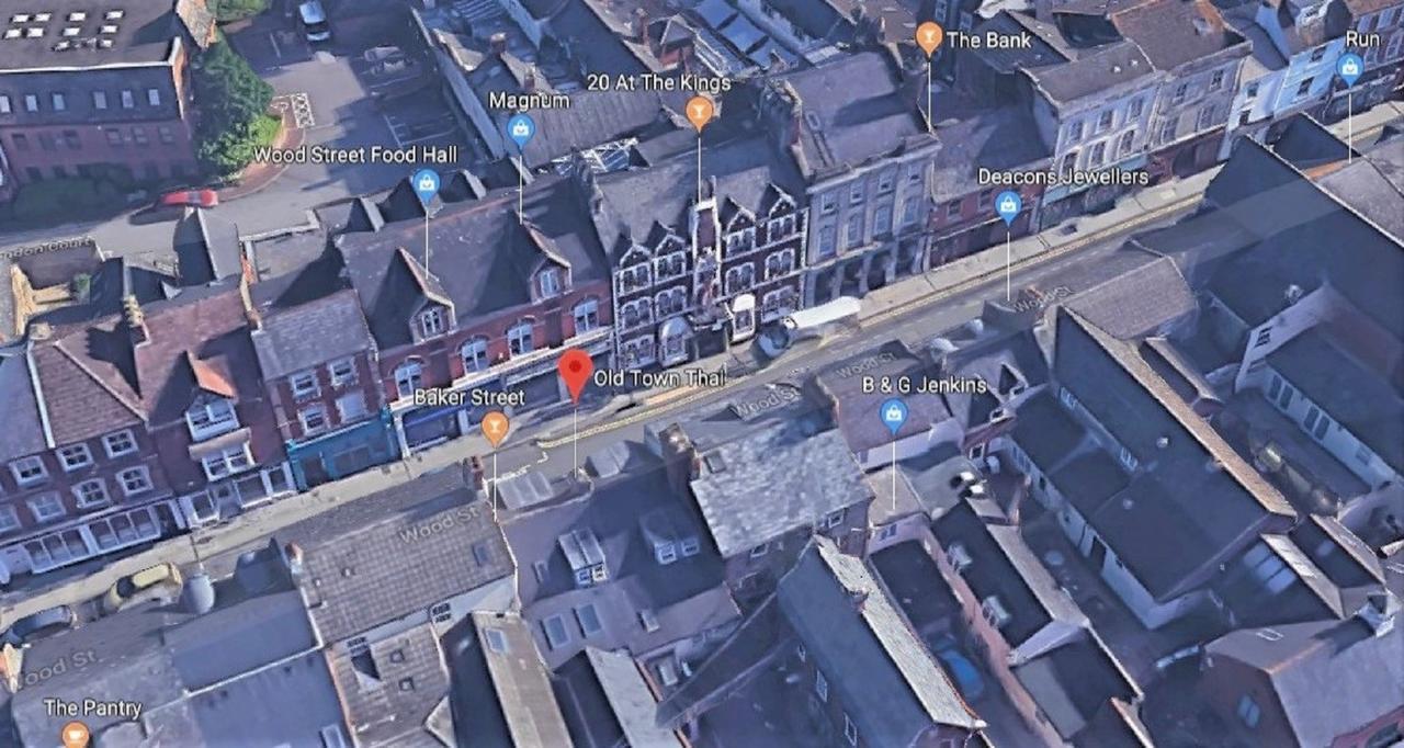 Apartamento Swindon Old Town Duplex - Entercloud9Sa Exterior foto