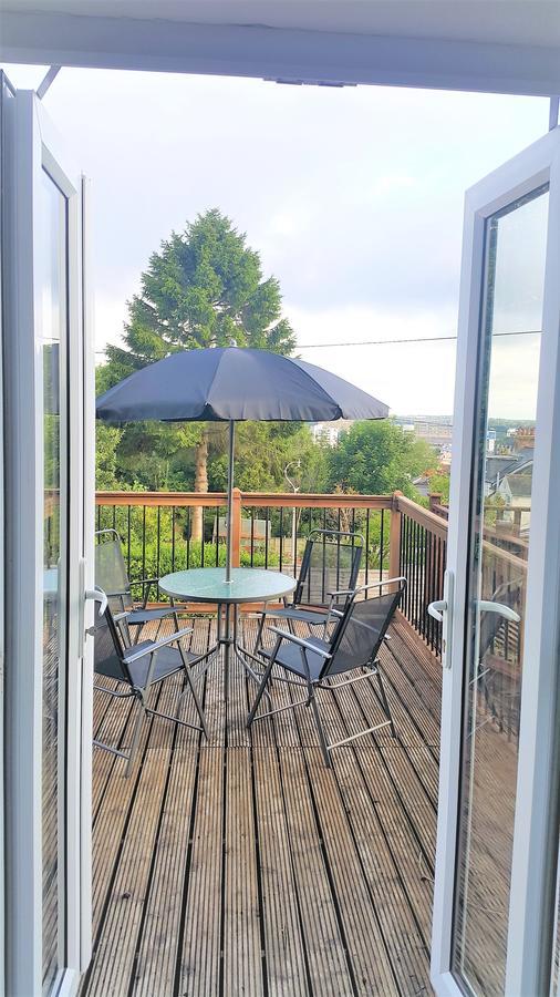 Apartamento Swindon Old Town Duplex - Entercloud9Sa Exterior foto